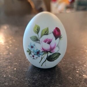 Hand Painted Porcelain Egg With Floral Vintage